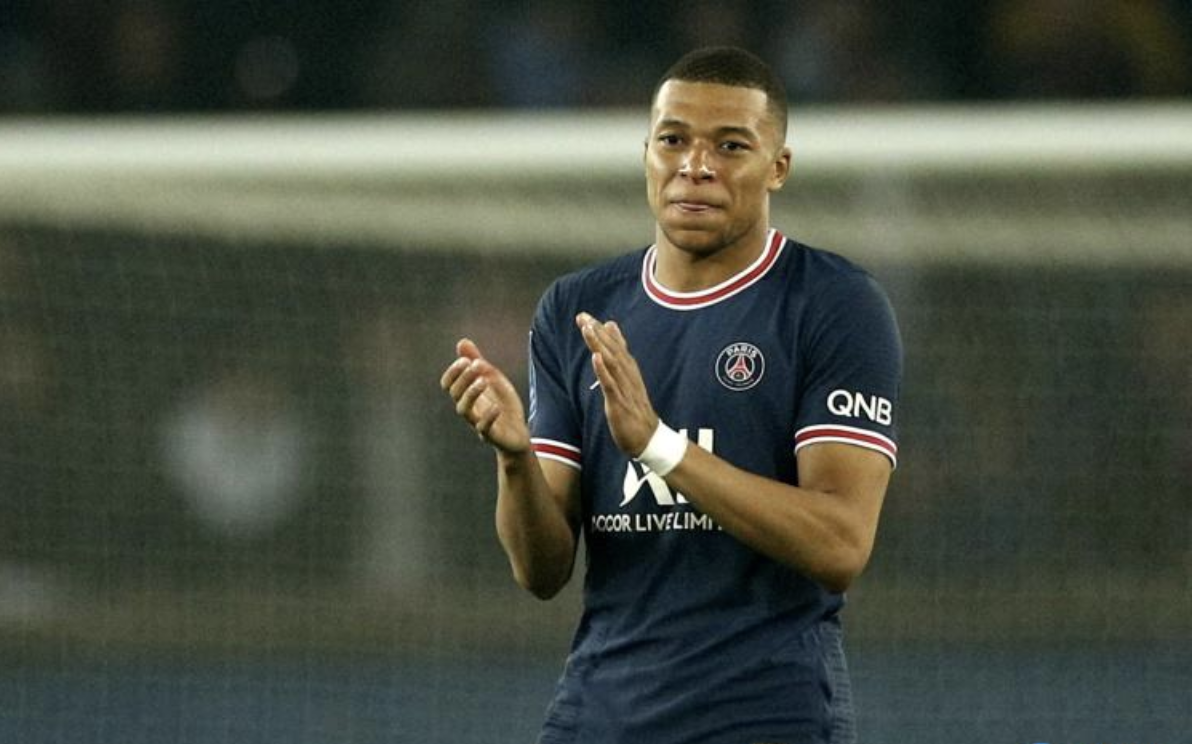 犹他爵士迎法甲关键赛，加时末段止住颓势，悬念犹存，球队文化再被提及